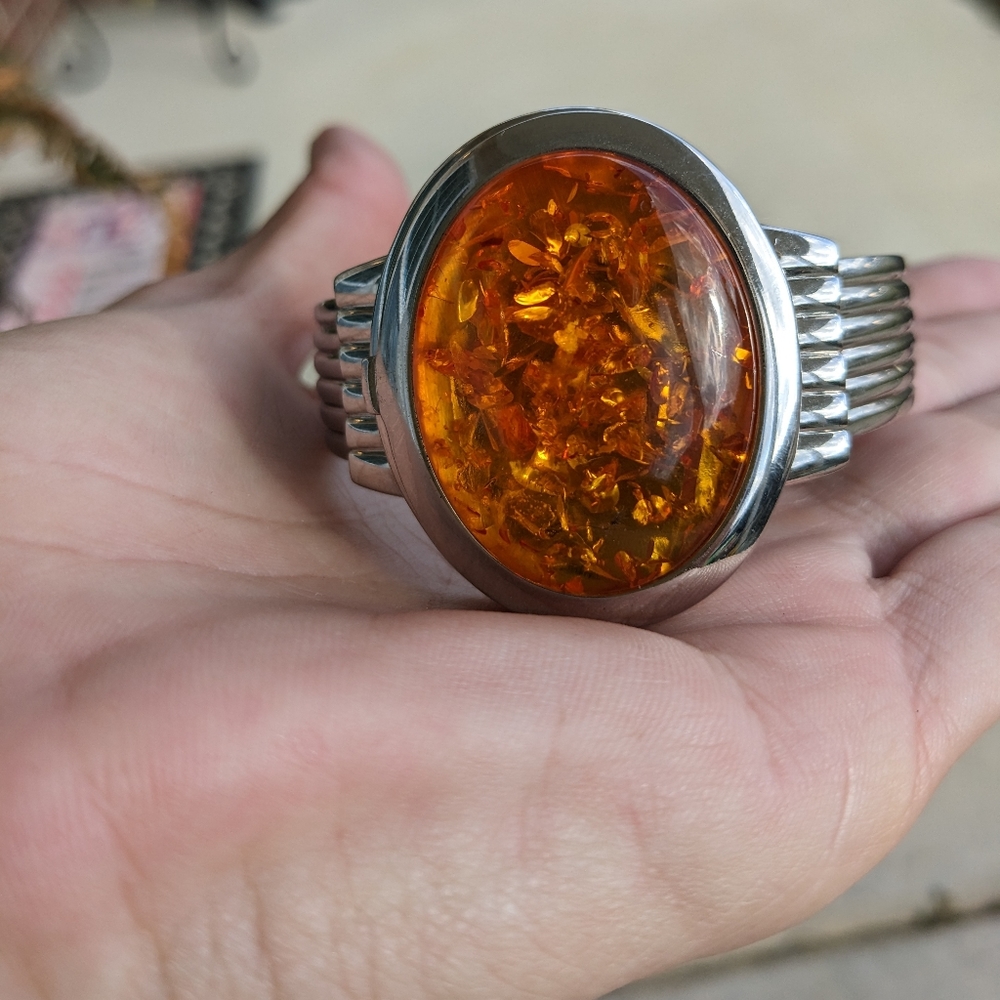 VTG BURGI BOHO JAPAN MOVEMENT HONEY AMBER WATCH CUFF BRACELET/WATCH - Picture 2 of 9